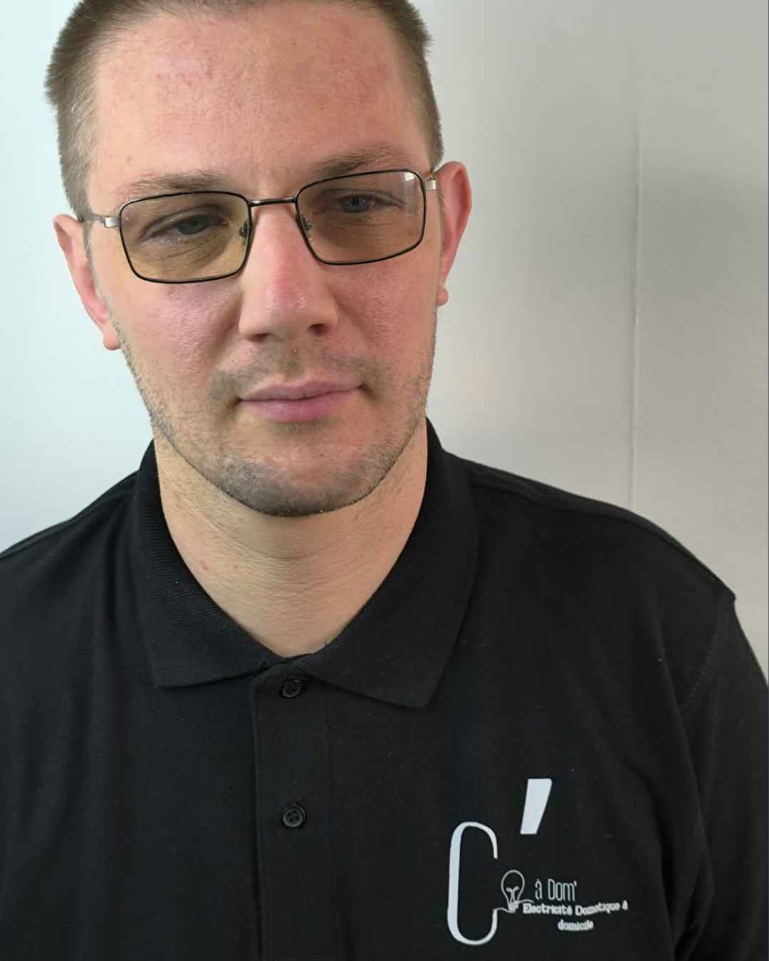 photo du président de la SASU C' à Dom' entreprise d'éléctricité et installateur de bornes de recharge à Charmes